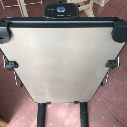 TOSHIBAズボンプレッサー