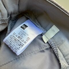 GU ストレッチテーパードパンツ（S）の画像