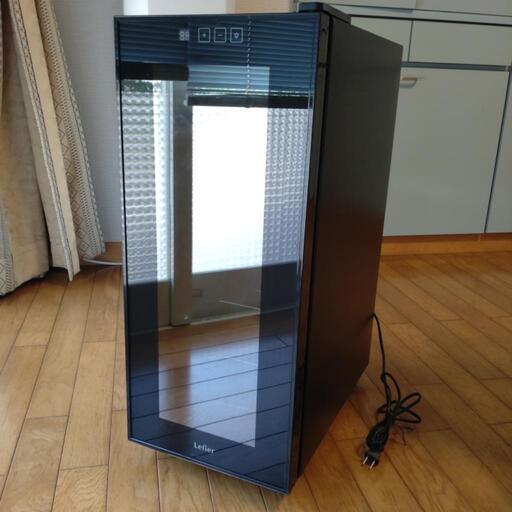 中古品　ワインセラー　12本入ります。