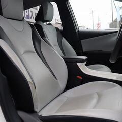☺自社ローン販売・保証料無し！プリウス Aプレミアムツーリングセレ 🌟カートルズ本庄店の画像