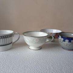 ブランド　ティーカップなど数十点。の画像