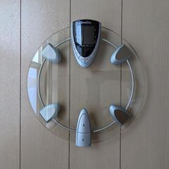 ■値下げ■体重計 Terraillon TFX 70 IEデザイン家電　脂肪　筋肉　BMIの画像