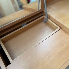 ドレッサー　鏡台　化粧台　デスクの画像