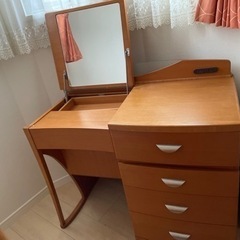 ドレッサー　鏡台　化粧台　デスクの画像