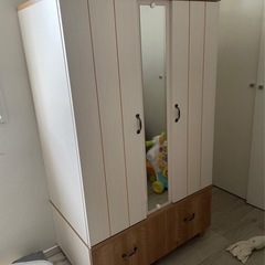 【美品】衣服　クローゼット