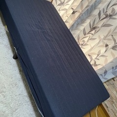 美品/若い一人暮らし女性使用半年/ニトリ/シングルベッドの画像