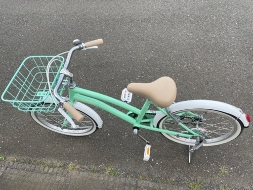 子供　キッズ　女の子　自転車