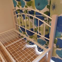 ニトリ シングル組み立て式ベッドの画像