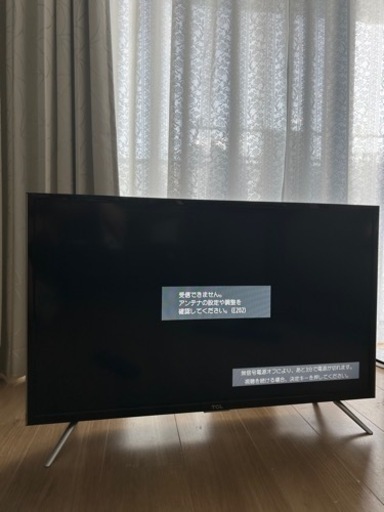 2017年製　32型テレビ　TCL