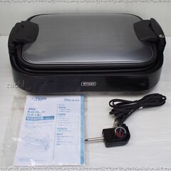 ■■■タイガー（ＴＩＧＥＲ）ホットプレート「これ一台」　3枚セット（平面・たこ焼き・焼肉・蓋付き） ＣＰＵ－Ａ１３１　美品■■■の画像