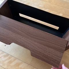テーブルタップ収納ボックスの画像
