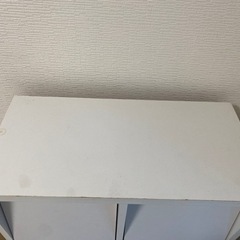 【7/19までに取りに来れる方限定】見せる本棚の画像