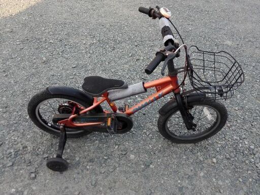 16インチ補助輪付きお子様自転車(4)