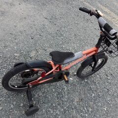 16インチ補助輪付きお子様自転車(4)の画像