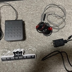 BX-11 電子ピアノ 61鍵盤 折り畳み式 スピーカー 外付け ワイヤレスmidi対応 折りたたみ 持ち運び可能 (黒い)の画像