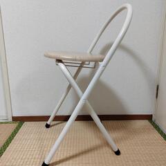 椅子の画像