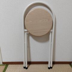 椅子の画像