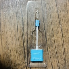 値下げ！未使用品　iPhoneイヤホン変換アダプター 充電2in1 3.5mmイヤホンジャックの画像