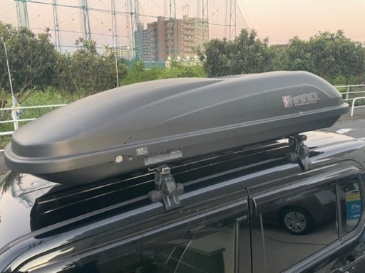 ルーフボックス　Box