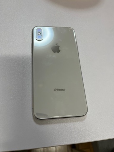 iPhone X シルバー
