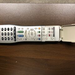 SHARP シャープ　亀山モデル　26インチハイビジョン液晶TV　LC-26D50-B　HDMI入力3系統・パソコン接続(RGB)・AQUOSファミリンク対応・リモコン付属　中古品の画像