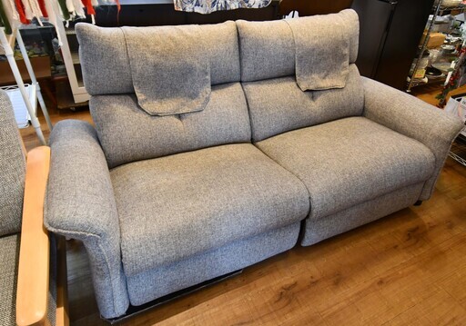 ●2021年購入　美品(^_-)-☆●近郊格安配送電動リクライニングソファ　中古品●相模原　横浜　神奈川●3人掛け