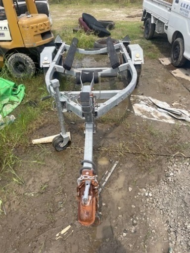 ボートトレーラー