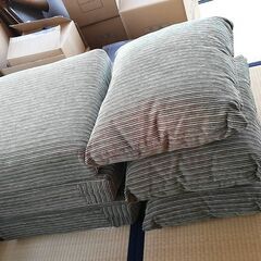 ３人掛けソファ 椅子 コンパクトに分解可能 配達可の画像