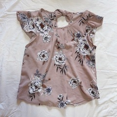 レディース　ブラウス　２枚セットの画像