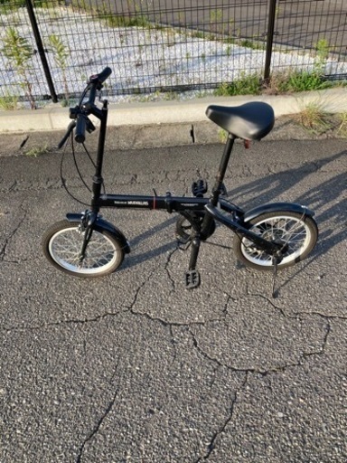 美品折りたたみ自転車^ - ^室内保管ほとんど使ってません！
