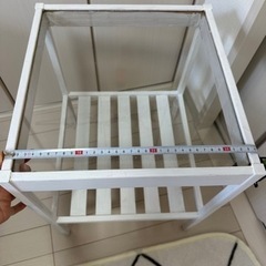IKEA サイドテーブル　（白のミルクペイントで塗ってます）