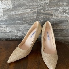 ゴールド✨パンプス　22.5cm