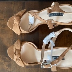 キャメル✨パンプス　23.0cmの画像