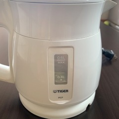 ケトル　電気ポットの画像