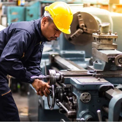 ｟群馬県桐生市｠半導体製造装置の部品製造スタッフの画像