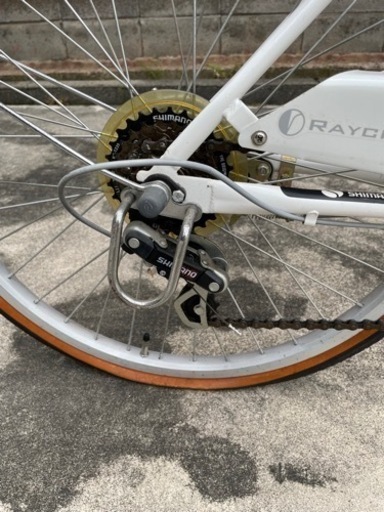 子供自転車　22インチ　白　SHIMANO