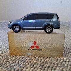 三菱　アウトランダーの画像