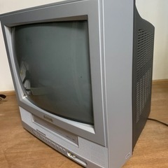 懐かしい　VHSビデオ再生用　テレビの画像