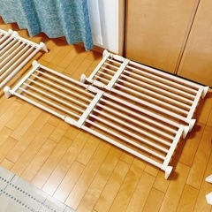 定価2970円★突っ張り棚 アイリスオーヤマ 超強力伸縮ワイド棚 H-J-W70 ホワイトの画像