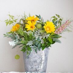 夏のフラワーアレンジメント体験講座🌸1500円🌸日野市豊田