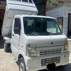 スズキ　キャリイトラック　ダンプ　4WD エアコン　5速