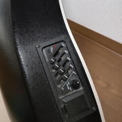 アコースティックギターの画像