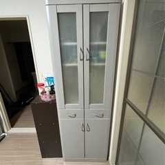 食器棚　無料　引き取り限定