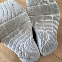 子ども靴の画像