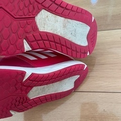 子ども靴の画像