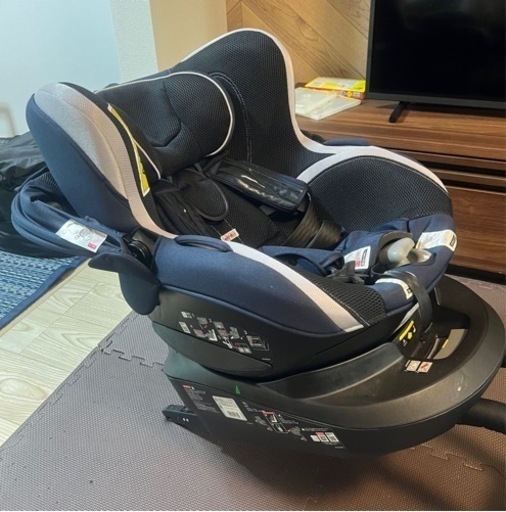 チャイルドシート　エールべべ・クルット3i  ISOFIX