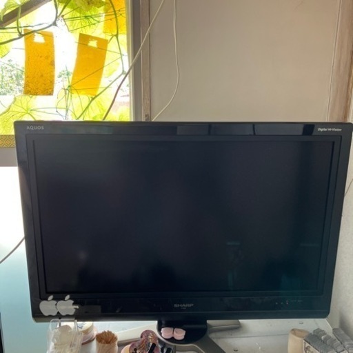 取引先決まりました　SHARP 32インチ　液晶TV
