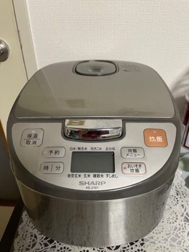 セミダブルベッドとマトレスセット､電子レンジ、ミニ冷蔵庫､炊飯器､洗濯機