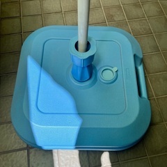 プーさんのパラソル　水タンク付きの画像