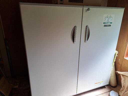 最終値引き！ 農産物保冷庫 玄米低音貯蔵庫 静岡製機 KP1600C 100V